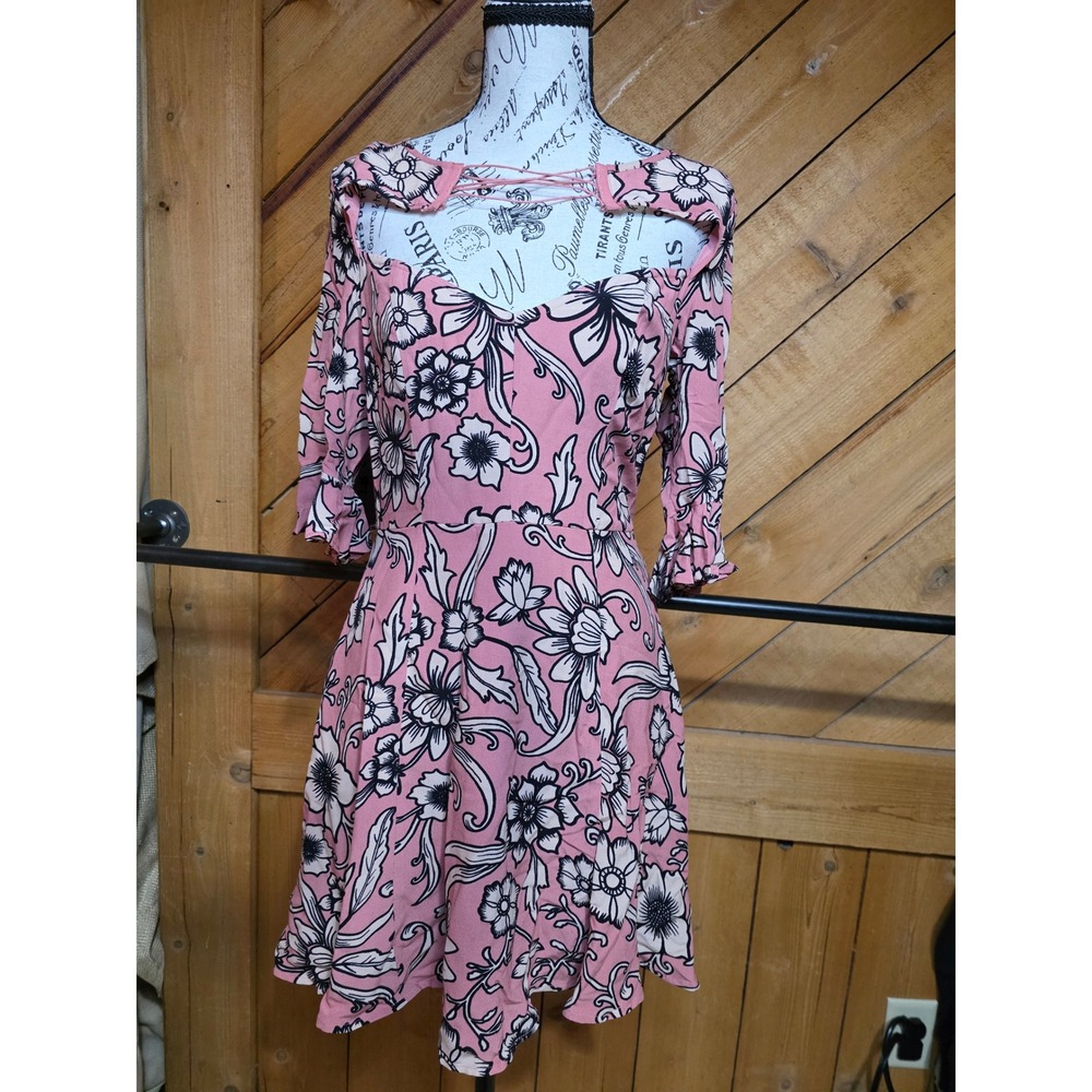 For Love & Lemons Pink Floral Mini Dress Lace Up Sweetheart Neck Small NWT